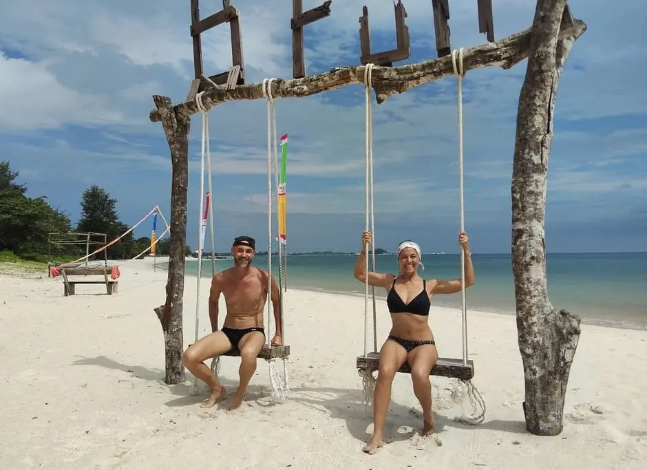 Spiaggia di Belitung in Indonesia Spiaggia di Belitung in Indonesia
