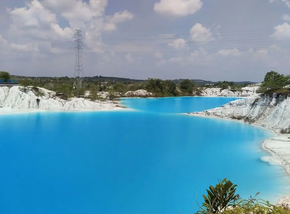 Kaolin Lake di Belitung Kaolin Lake di Belitung